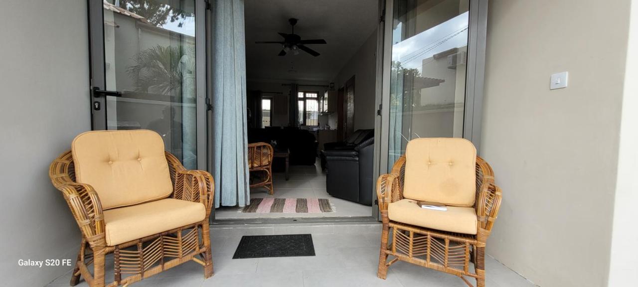 Pearl Gate Residence, Aprt No2 Flic-en-Flacq Εξωτερικό φωτογραφία